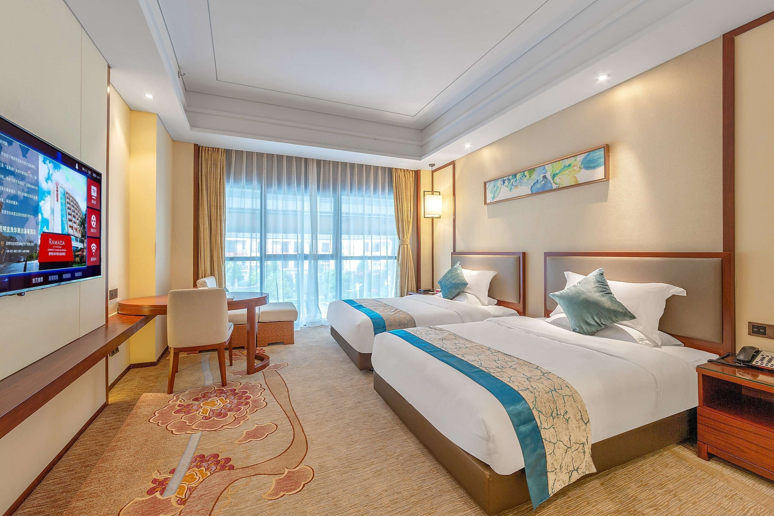 In-room safe, free WiFi, bed sheets