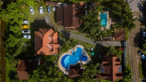 منظر من الجو على ارتفاع عالٍ