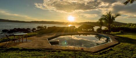 Piscina a l'aire lliure