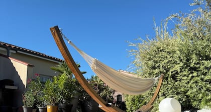 Villa familiale T6 climatisée avec piscine, jardin, salle fitness équipée