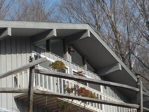 Exterior detail - Home in the Berkshires (Hancock)