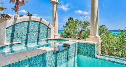 Villa in Ubud, 3 bedrooms, 2 bathrooms, sleeps 6 and nice view