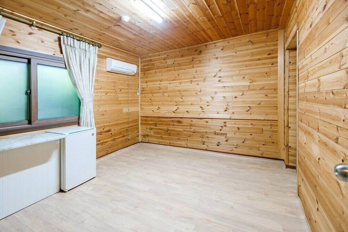 Chambre (105) | Wi-Fi gratuit