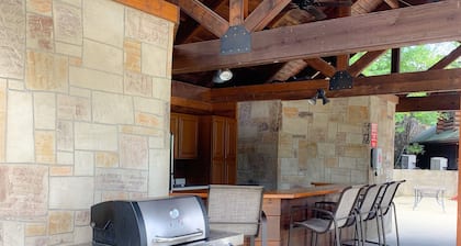 Golf View Condo - Next to Dollywood