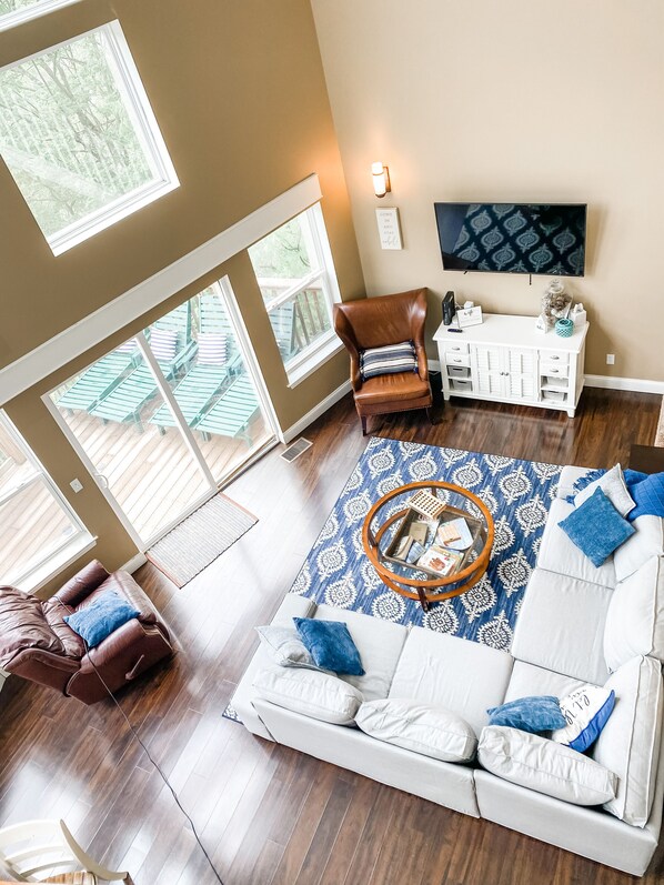 Fernseher, Tischfußball