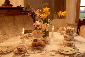 Dining - Gulfhof de Riese-Hofmann EG - Gulfhof de Riese-Hofmann 56007 (Detern)