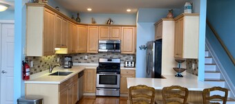Beach Block Multilevel Townhouse