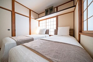 ファミリー アパートメント 3 ベッドルーム | 3 室のベッドルーム、WiFi (無料)、ベッドシーツ