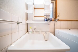 Bathroom - M&M House BENTENCHO (Osaka)