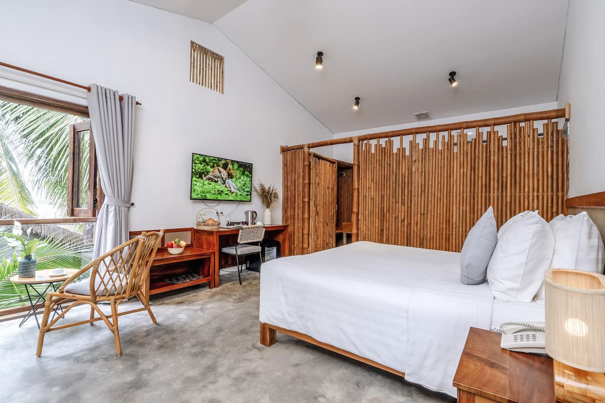 Tropical garden Double -Tropical Village | 1 bedroom, pillowtop beds, minibar, in-room safe