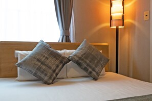 4 bedrooms, free WiFi, bed sheets - STAY&GO Namba Sennichimae (Osaka)