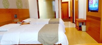 Greentree Inn Fuyang Technician College