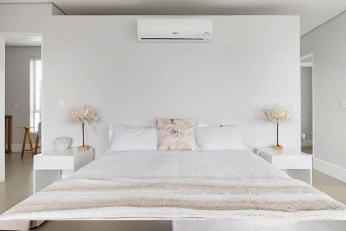 โต๊ะทำงาน, เตารีด/โต๊ะรีดผ้า, Wi-Fi ฟรี, ผ้าปูที่นอน