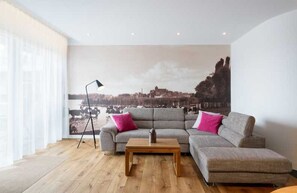 Fernseher