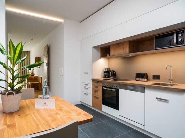 Fridge, microwave, oven, dishwasher