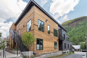 Exterior - SAN JUAN 103- Newly-Built, Masterfully Finished Jewel near Gondola, Shops, Resta (Telluride)
