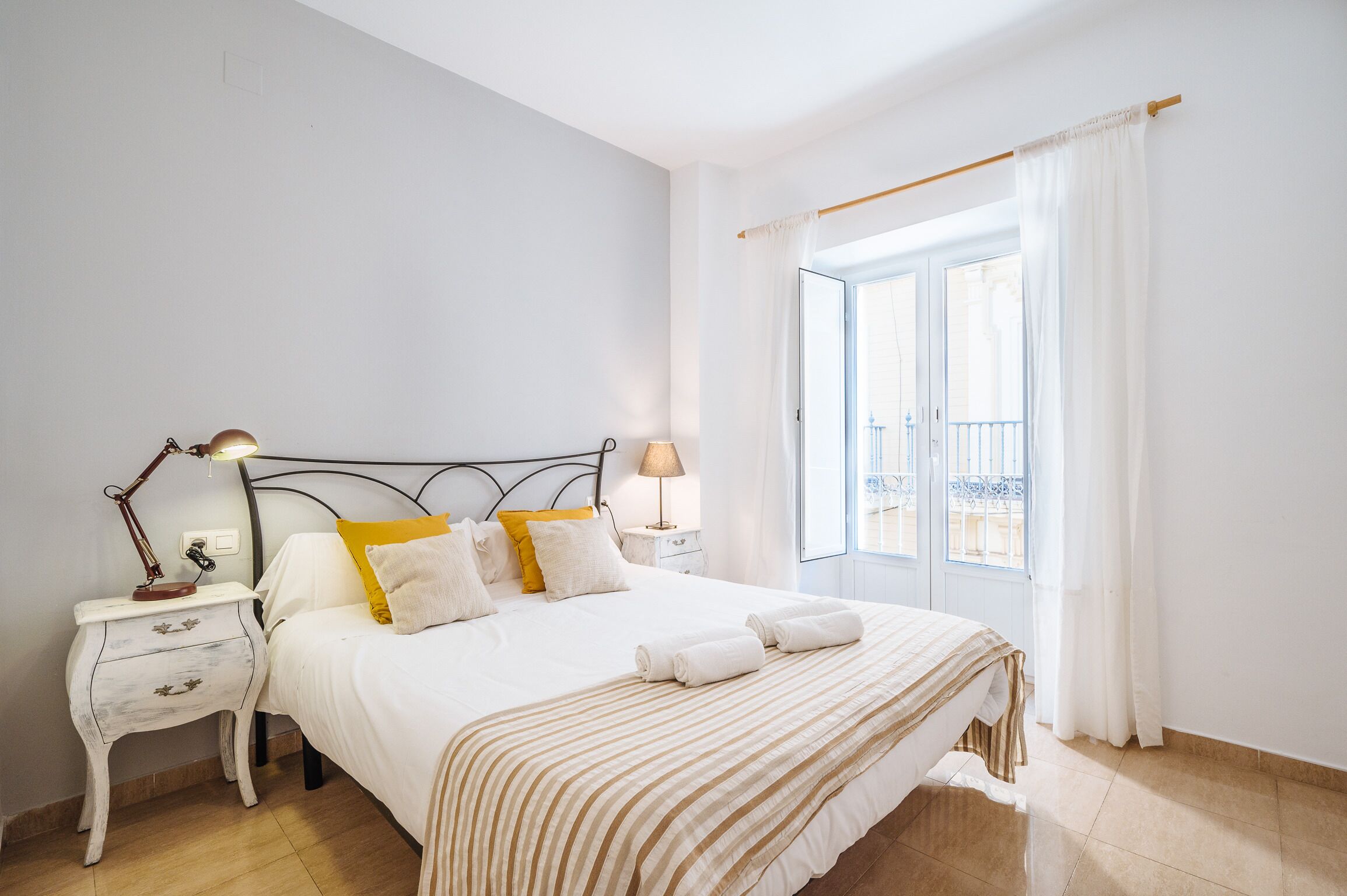 3 bedrooms, soundproofing, iron/ironing board, free WiFi