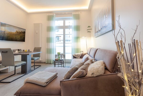 TV - Apartment 9 - Old post office (Binz)