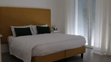 2 bedrooms, iron/ironing board, travel crib, WiFi