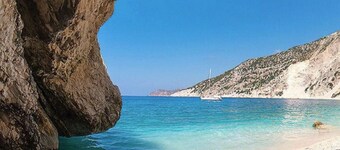 Wonderful Kefalonia Villa | Villa Lenalee | 2 Bedrooms | Seafront | Spectacular.