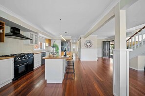 Dishwasher, coffee/tea maker, cookware/dishes/utensils