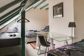 Unclassified image, 3 of 33, button - Bohemian Wellness,Jacuzzi,Sauna,BBQ,Garden close to Amsterdam &Utrecht 14 Sleeps (Kockengen)