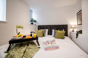 1 soverom, strykejern/-brett, wi-fi (inkludert) og sengetøy