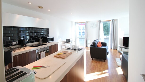 Unclassified image, 1 of 12, button - City Centre Lux Apartment (Birmingham)