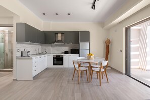 雪櫃、焗爐、爐具、咖啡機/沖茶器