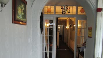 Entrada interior