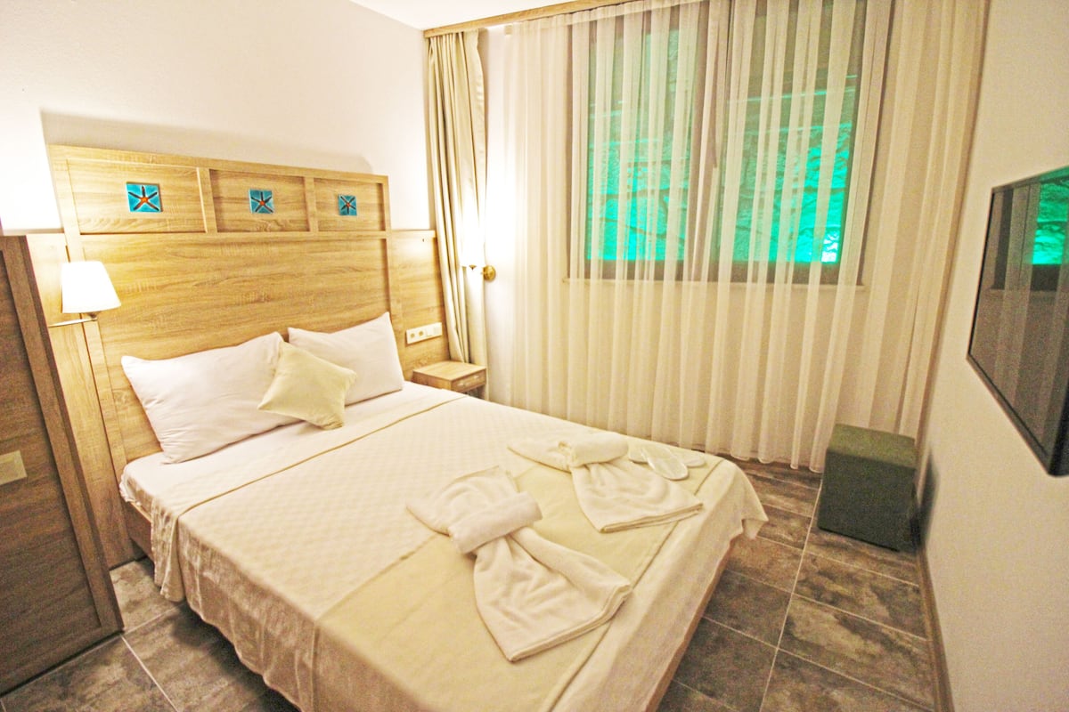 Standard Room | Free WiFi