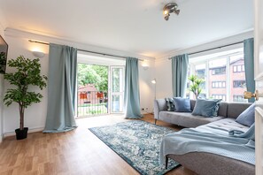Leilighet | Oppholdsrom | LCD-TV