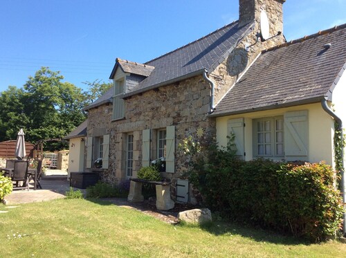 Pretty Stone Cottage