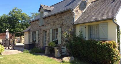 Pretty Stone Cottage