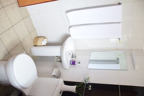 Haartrockner, Handtücher