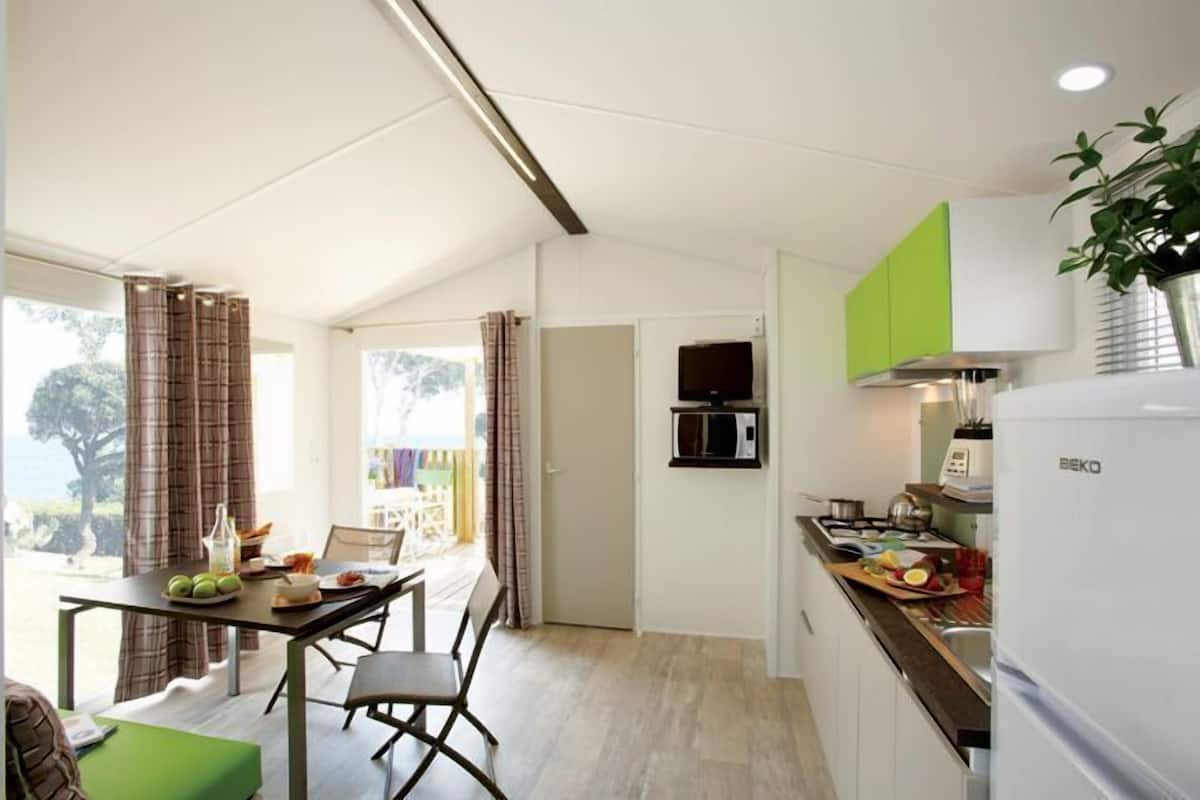 Cottage (VENDEEN COT46V) | Living area | Flat-screen TV