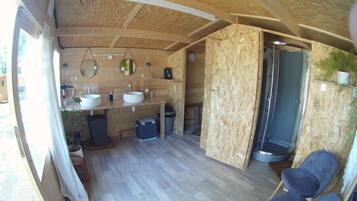 Shower, free toiletries, hair dryer, bathrobes