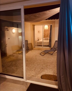 1 bedroom, iron/ironing board, bed sheets