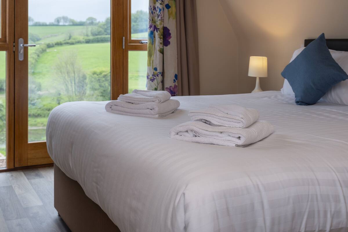 Wifi gratis y ropa de cama 