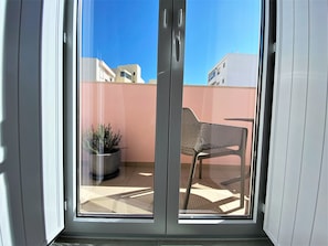 Premium Condo | Balcony - Cardeal Suites & Apartments (Faro)