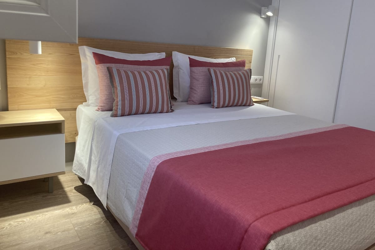 Standard Condo | 1 bedroom, hypo-allergenic bedding, in-room safe, individually decorated