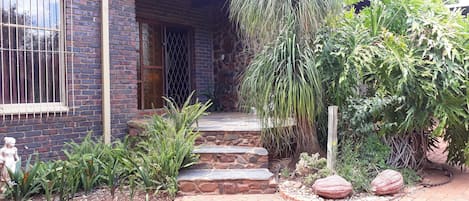 숙박 시설 정면