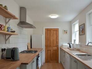 Dishwasher, high chair