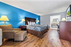 Individually furnished, desk, free WiFi, bed sheets