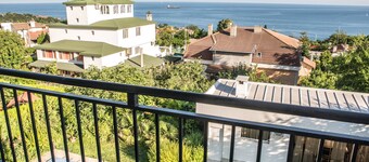 Entire Sea view Villa with private pool 