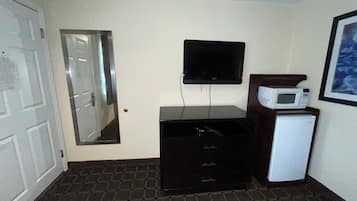 Camera Comfort, 1 letto king | Una scrivania, Wi-Fi (a pagamento), lenzuola