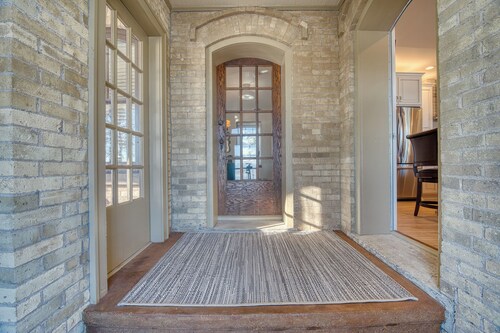 Elm Park Farmhouse 4 Miles from Road America and 45 Minutes from Green Bay