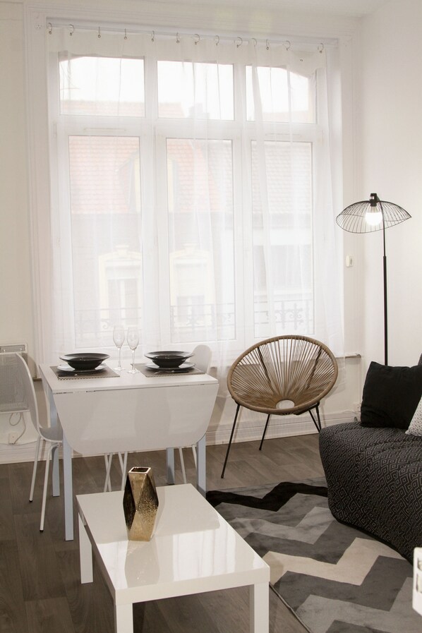 TV - Charming, cosy apartment near Boulogne-sur-mer town center (BOLOGNE-SUR-MER)