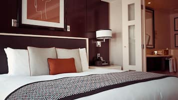 In-room safe, iron/ironing board