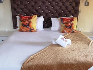 Room - The Village Lodge (Mbhashe)